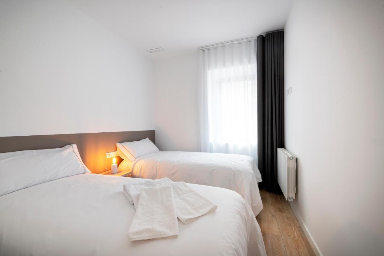 Nc Apartments Rambla 32 フィゲラス エクステリア 写真