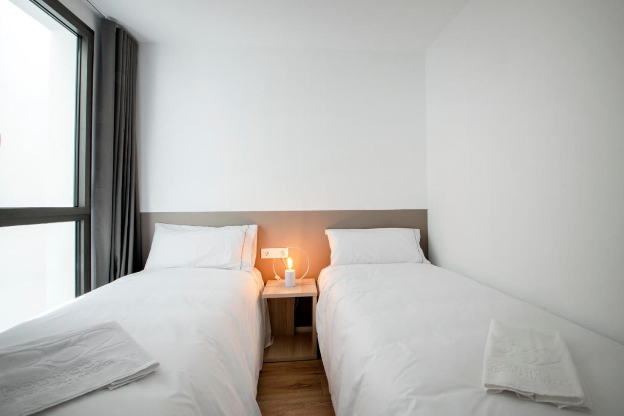 Nc Apartments Rambla 32 フィゲラス エクステリア 写真