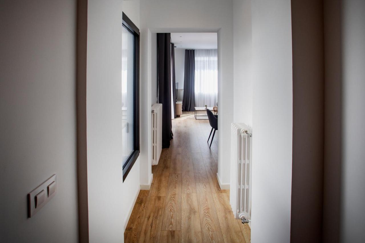 Nc Apartments Rambla 32 フィゲラス エクステリア 写真